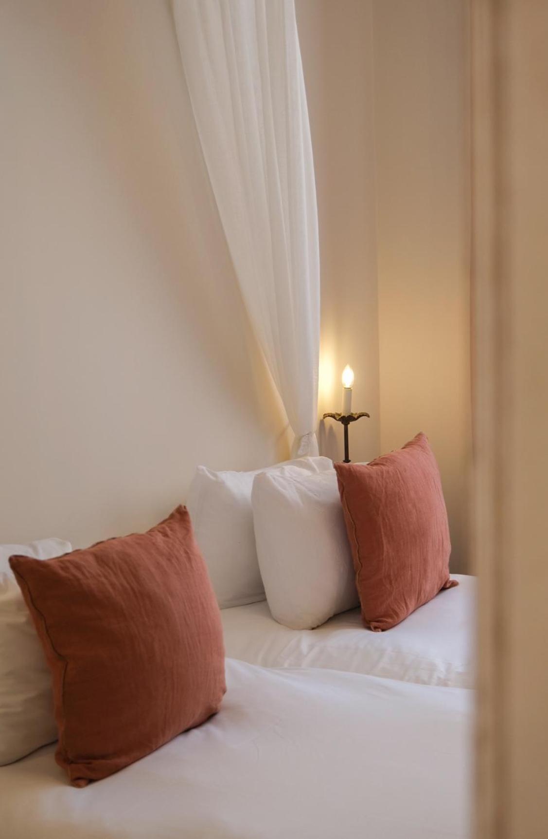 L'Abbaye Hotel Ла-Коль-сюр-Лу Экстерьер фото