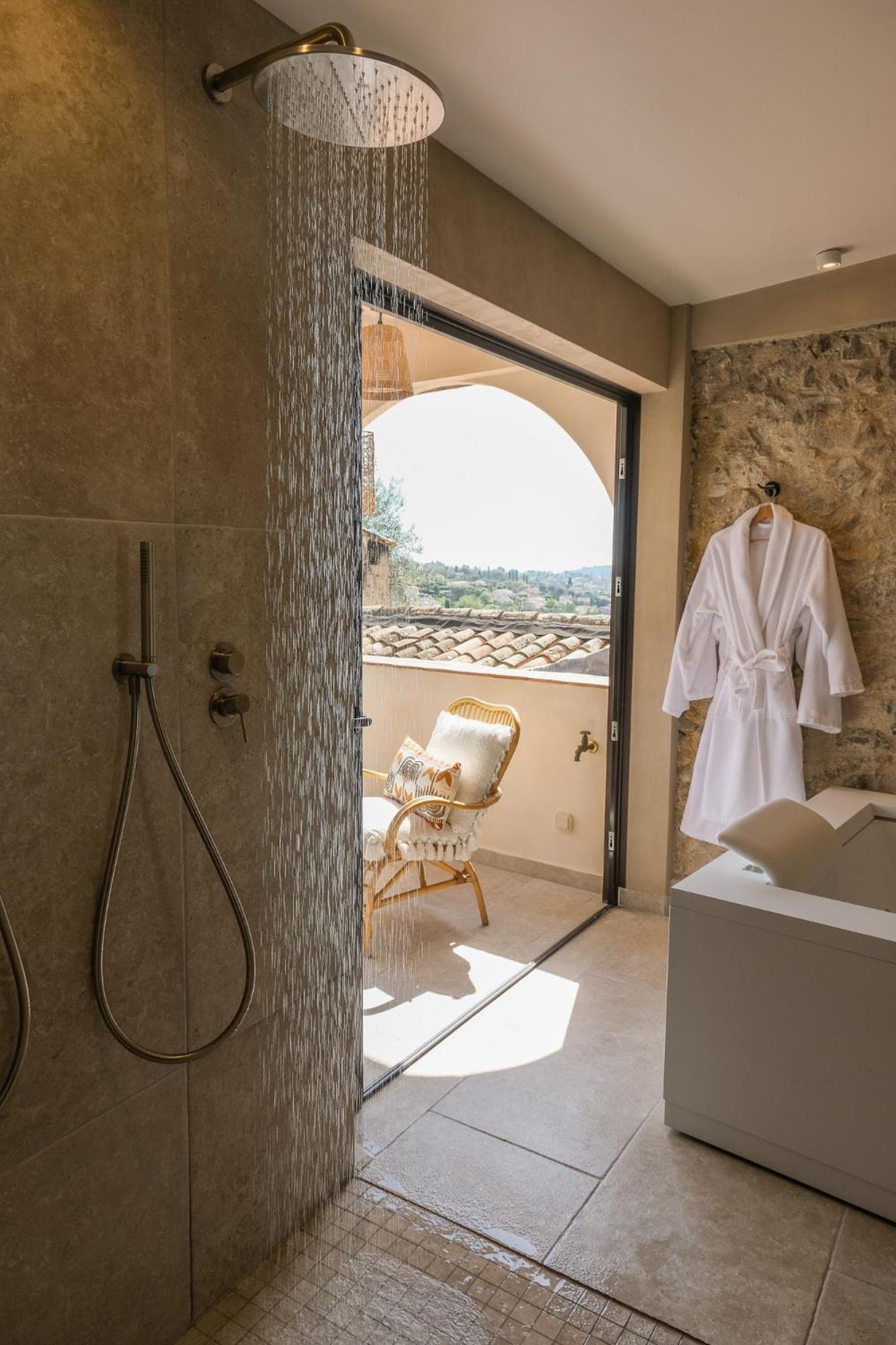 L'Abbaye Hotel Ла-Коль-сюр-Лу Экстерьер фото